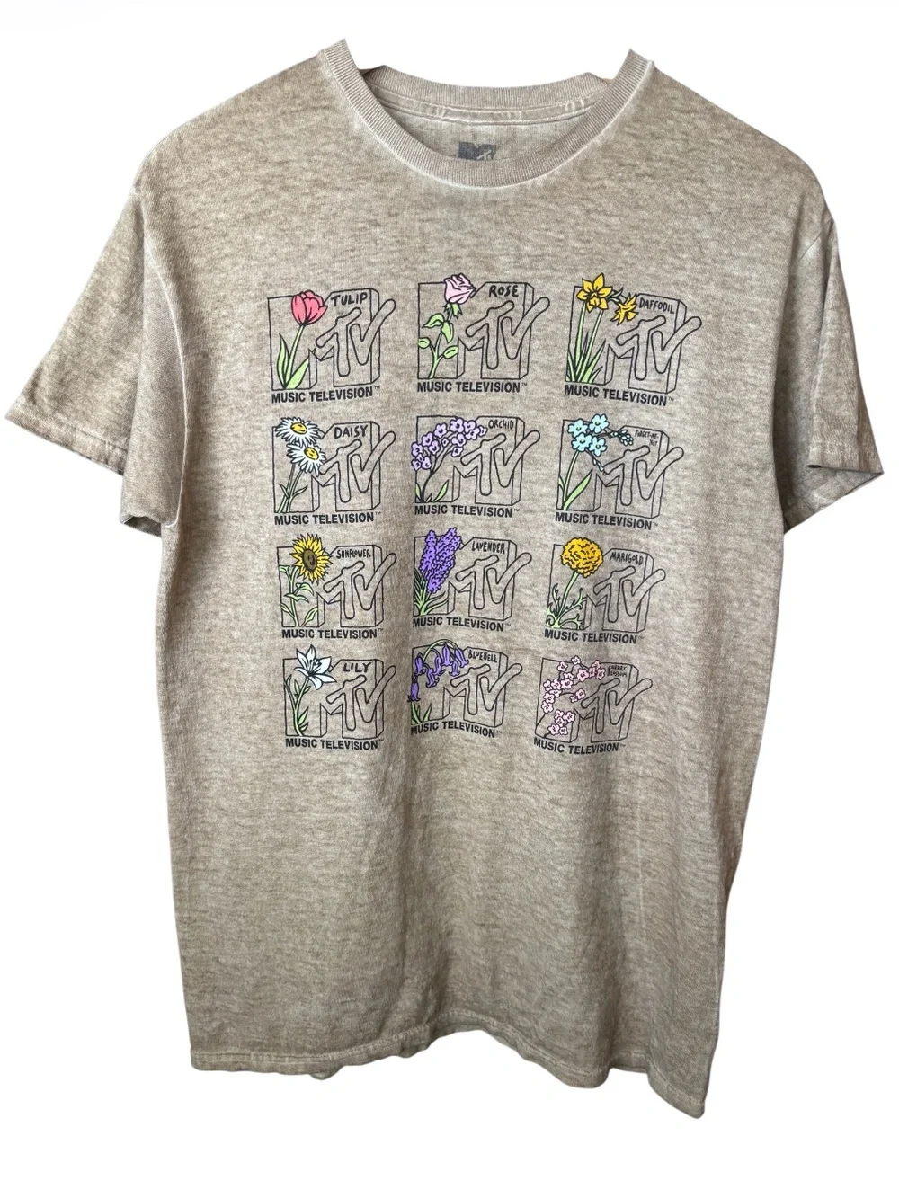 MTV Floral Graphic Tee | Y2K Aesthetic | Cottagecore Flowers | 100% Cotton | M - Picture 3 of 6